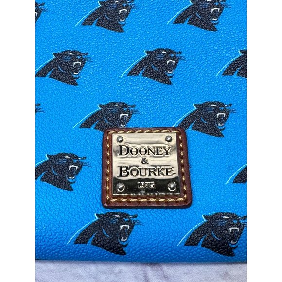 Carolina Panthers Dooney & Bourke NFL Triple Zip Crossbody Bag - Picture 8 of 9